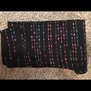 NWOT OS Lularoe Leggings NEON ARROWS!